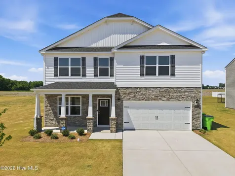 1051 Queensland Lane Ayden NC 28513