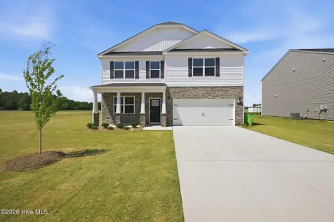 1051 Queensland Lane Ayden NC 28513