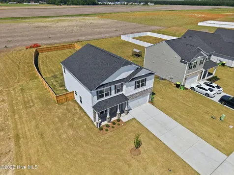 1051 Queensland Lane Ayden NC 28513
