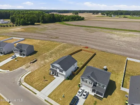 1051 Queensland Lane Ayden NC 28513