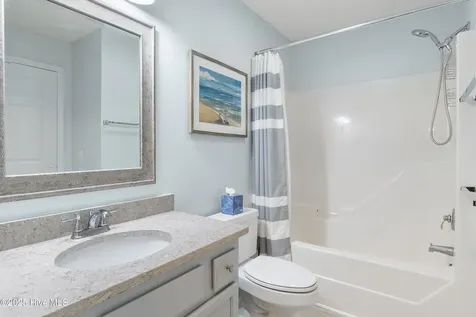 3350 Club Villas Drive Southport NC 28461