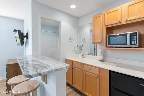 3350 Club Villas Drive Southport NC 28461