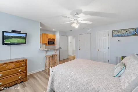 3350 Club Villas Drive Southport NC 28461