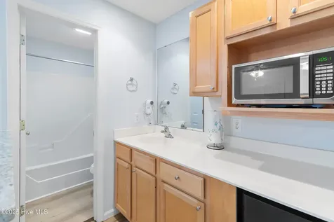 3350 Club Villas Drive Southport NC 28461