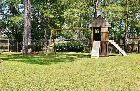 408 Hampshire Place Jacksonville NC 28546