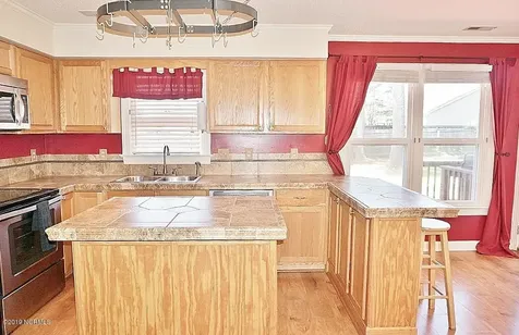 408 Hampshire Place Jacksonville NC 28546