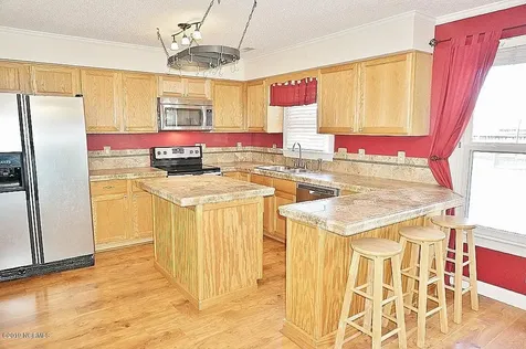 408 Hampshire Place Jacksonville NC 28546