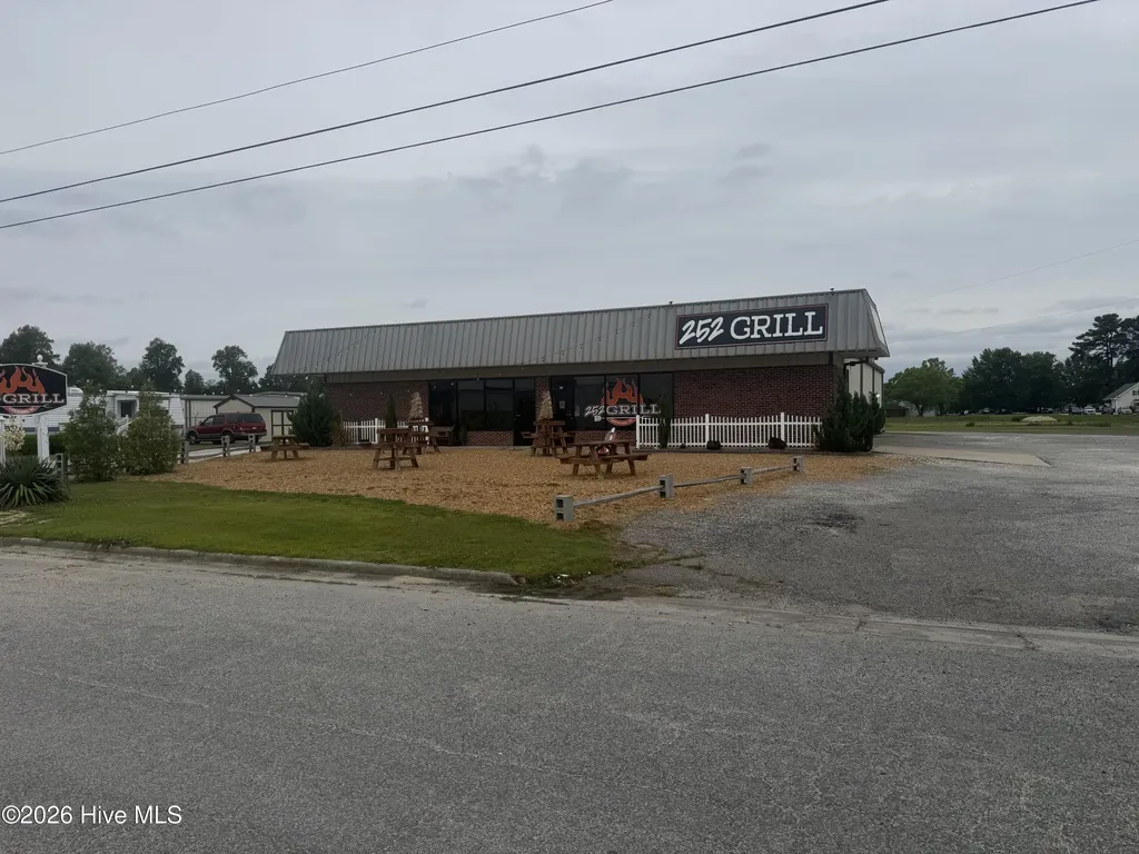 100 Berry Street Hertford NC 27944