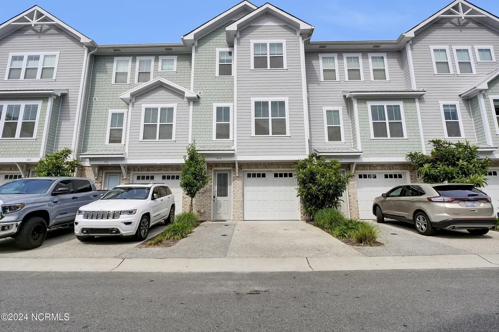 1808 Bungalow Row Wilmington NC 28409