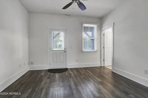 1808 Bungalow Row Wilmington NC 28409