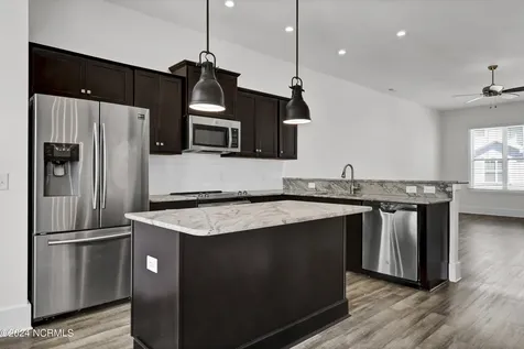 1808 Bungalow Row Wilmington NC 28409