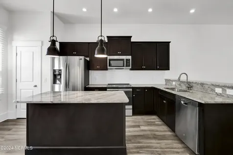 1808 Bungalow Row Wilmington NC 28409