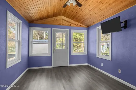3018 Mandy Lane Morehead City NC 28557