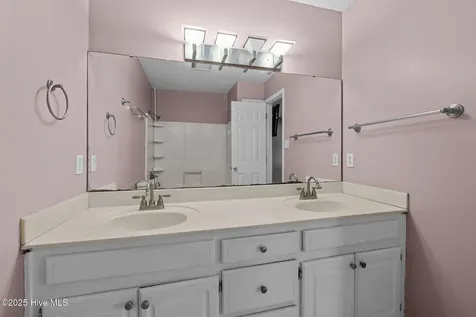 3018 Mandy Lane Morehead City NC 28557