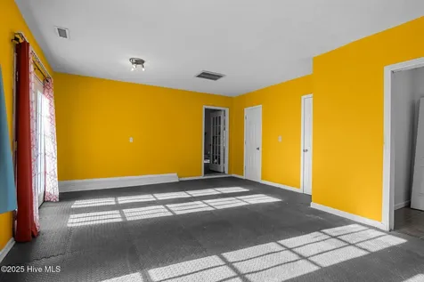 3018 Mandy Lane Morehead City NC 28557