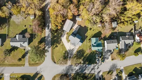 3018 Mandy Lane Morehead City NC 28557