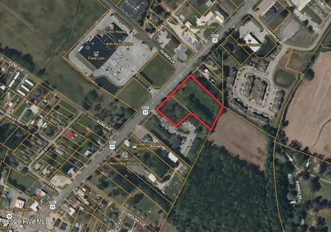 3301 U.s. 17 Business Chocowinity NC 27817
