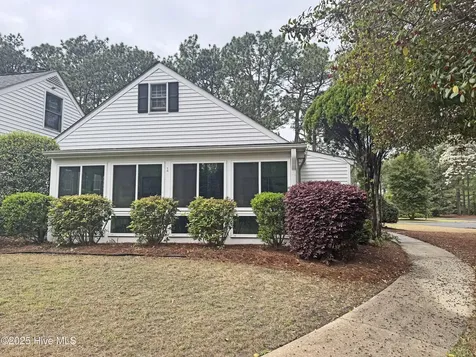 1 Village Green Circle Southern Pines NC 28387