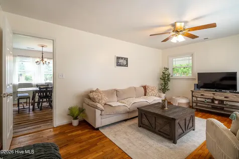 2043 N Kerr Avenue Wilmington NC 28405