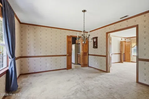 2604 One Iron Street Morehead City NC 28557