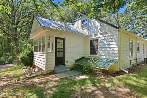 106 Isley Street Carthage NC 28327