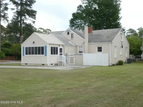 207 W 18th Street Lumberton NC 28358
