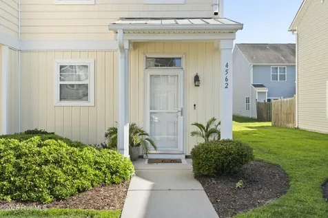 4562 Exuma Lane Wilmington NC 28412