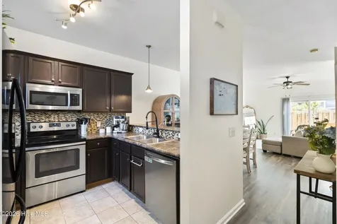 4562 Exuma Lane Wilmington NC 28412