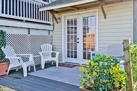 1517 N New River Drive Surf City NC 28445