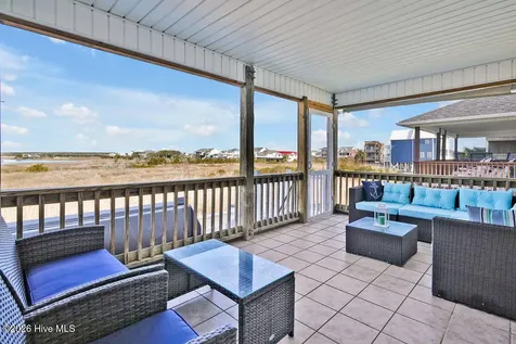 1517 N New River Drive Surf City NC 28445