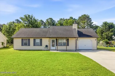 134 Parnell Road Hubert NC 28539