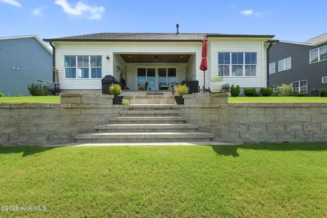 2548 Lakeside Circle Wilmington NC 28401