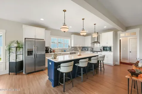 2548 Lakeside Circle Wilmington NC 28401