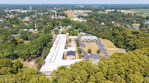 715 Mcmullan Avenue Edenton NC 27932