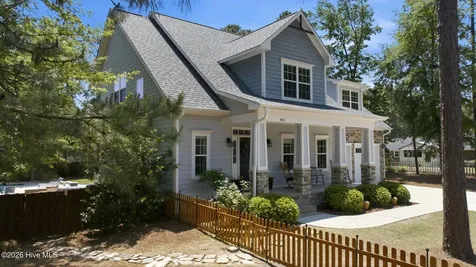 401 Dundee Trail Southern Pines NC 28387
