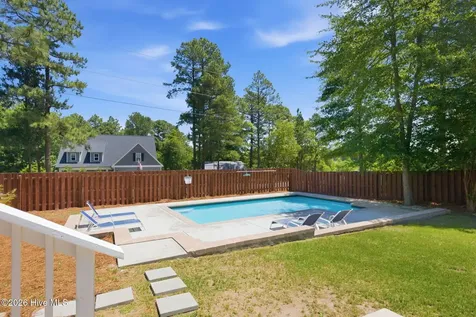 401 Dundee Trail Southern Pines NC 28387