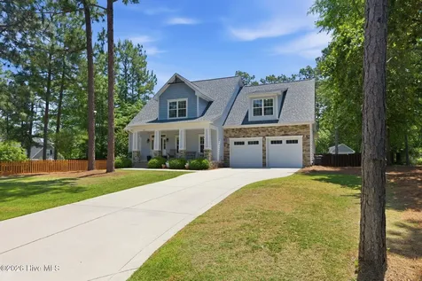 401 Dundee Trail Southern Pines NC 28387