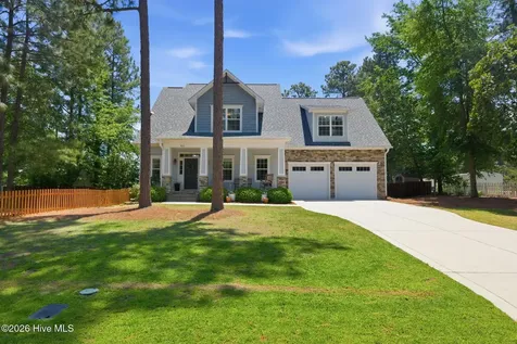401 Dundee Trail Southern Pines NC 28387