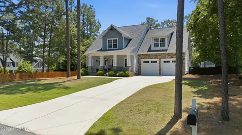 401 Dundee Trail Southern Pines NC 28387
