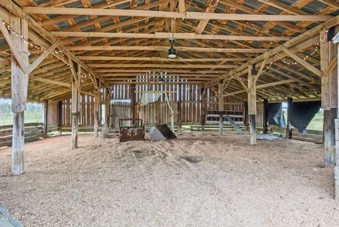 22 Hackley Road Gates NC 27937