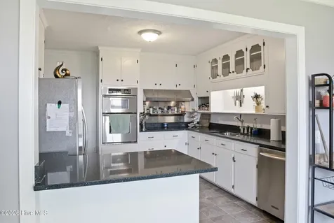 22 Hackley Road Gates NC 27937