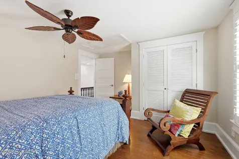 910 Ann Street Beaufort NC 28516