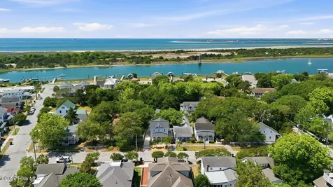 910 Ann Street Beaufort NC 28516