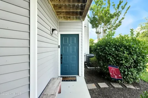 4148 Breezewood Drive Wilmington NC 28412