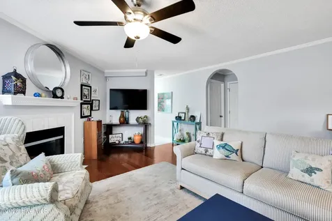 4148 Breezewood Drive Wilmington NC 28412