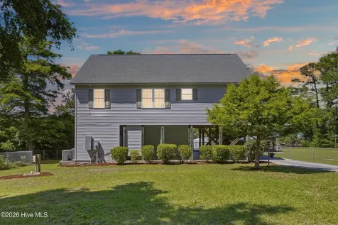 141 Sherrill Loop Road Sneads Ferry NC 28460