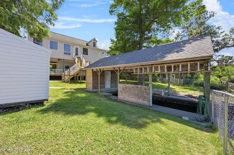 141 Sherrill Loop Road Sneads Ferry NC 28460