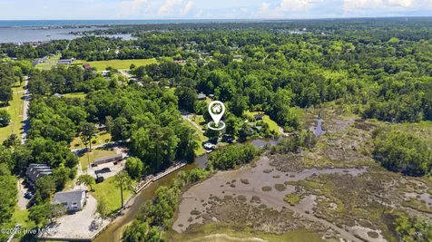 141 Sherrill Loop Road Sneads Ferry NC 28460