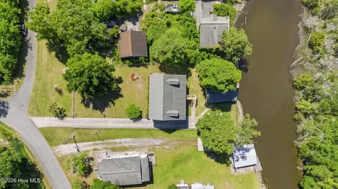 141 Sherrill Loop Road Sneads Ferry NC 28460