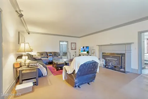 1001 W Main Street Williamston NC 27892